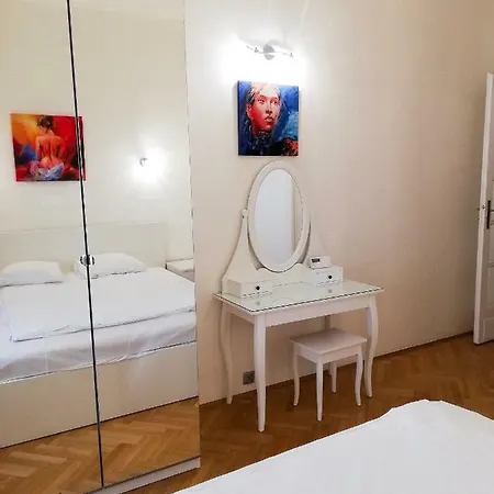 Appartement Penguin 1219 *